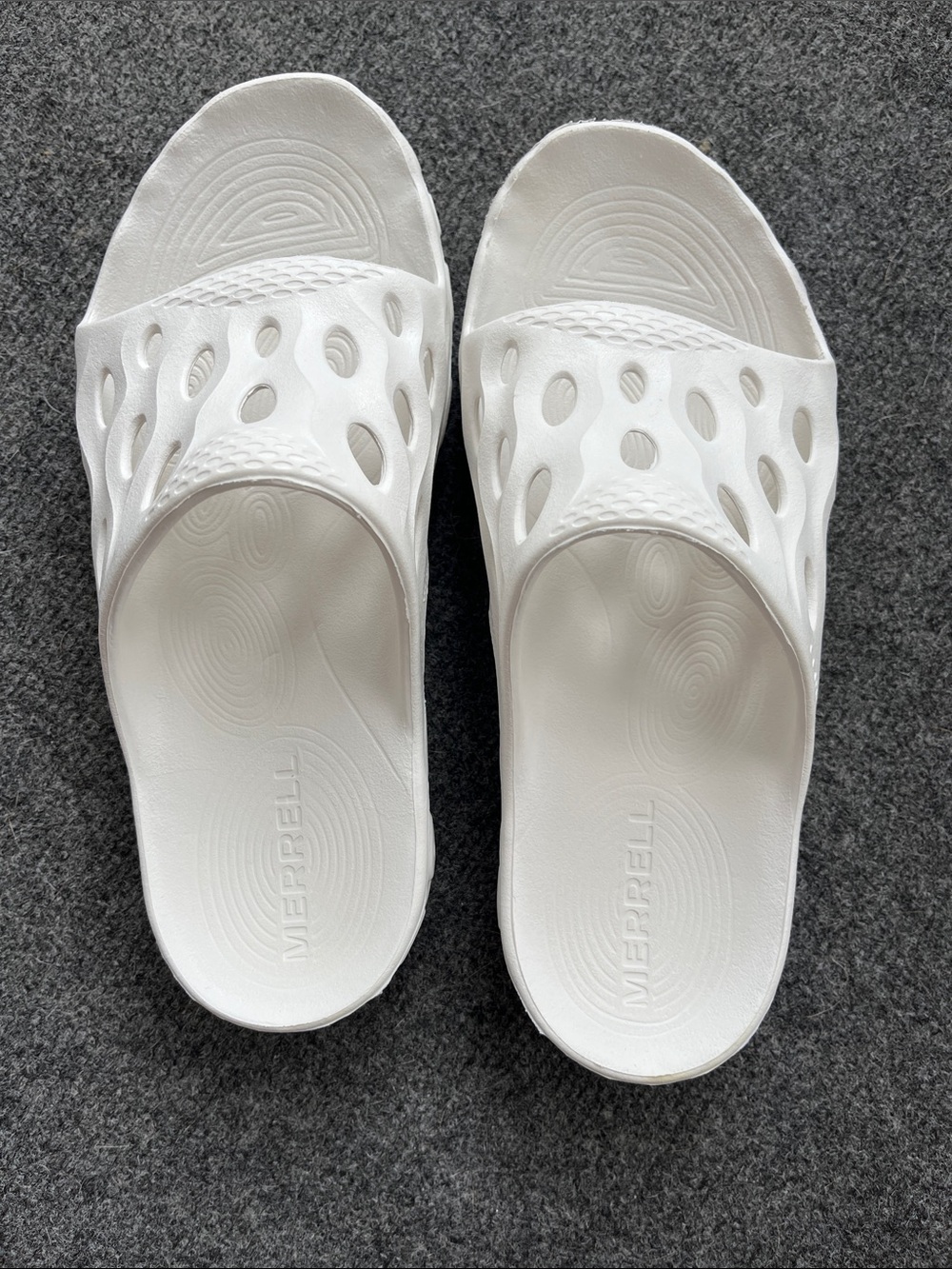 Merrell Women’s White Slide Sandals
